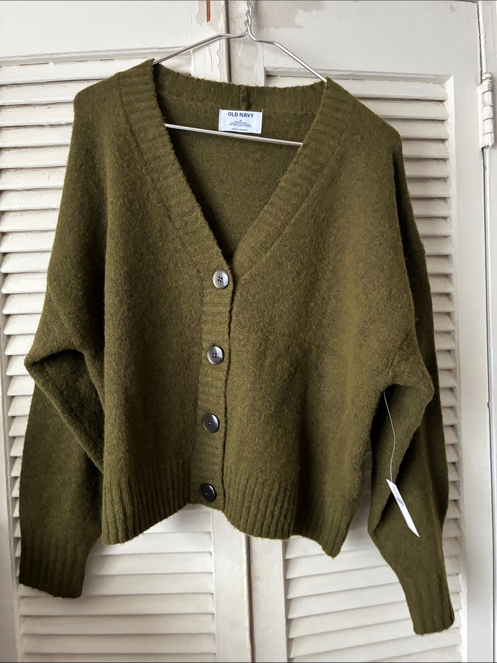 NWT Old Navy Olive Chunky V-Neck Button-Up Cardigan